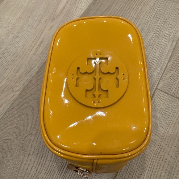 Tory Burch Pouch - Like new - Picture 5 of 8